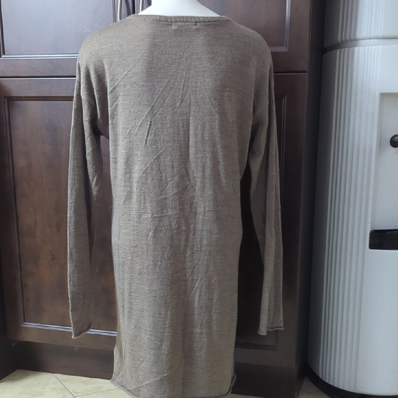 Nicole Miller Tan Long Sleeve Dress - Picture 4 of 6